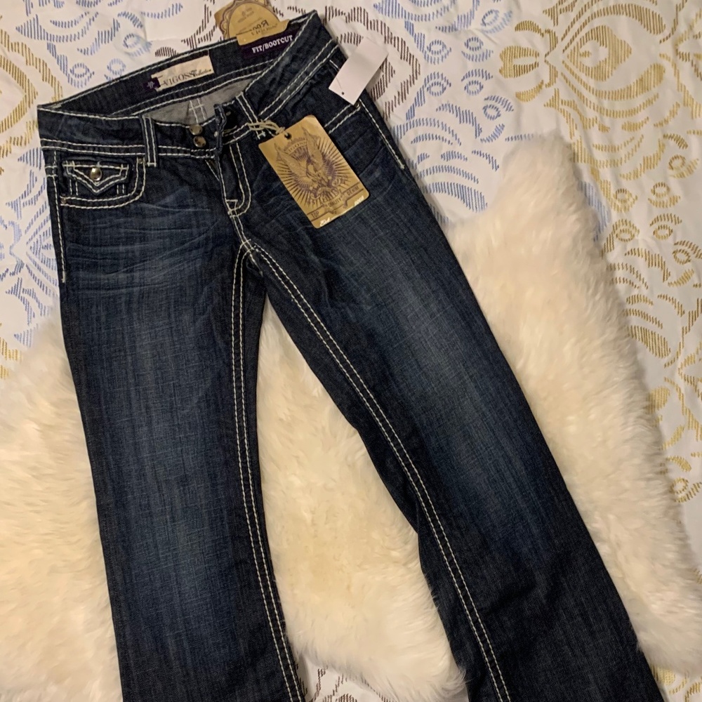 VIGOSS® Fitted Bootcut Jean (Brand New)